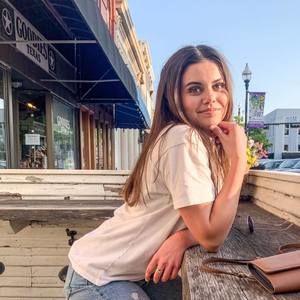 Meet your Posher, Adrien